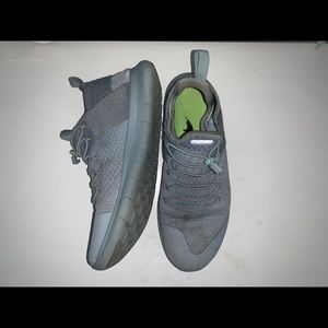 Nike Free Commuter Size 8.5 W